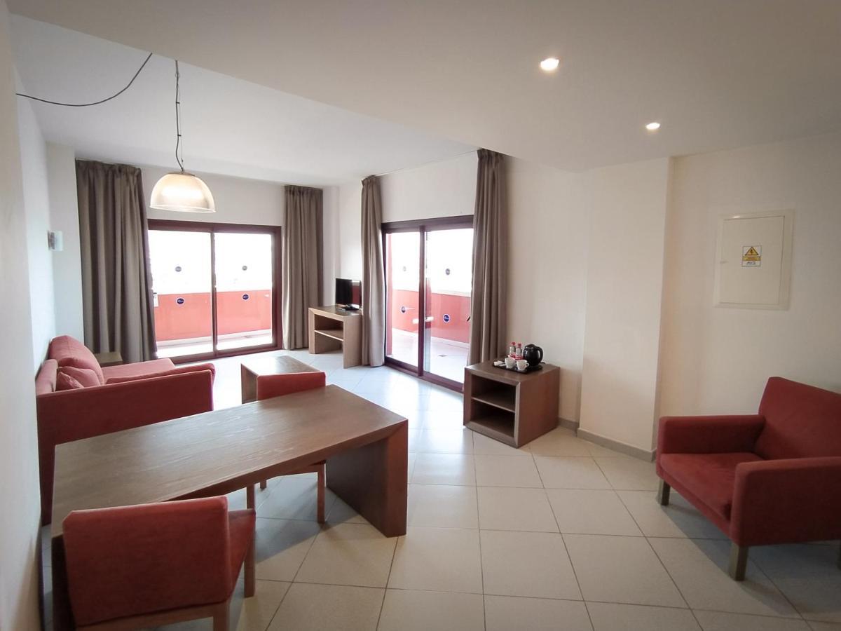 Ohtels Campo De Gibraltar Hotel La Linea de la Concepcion Bagian luar foto