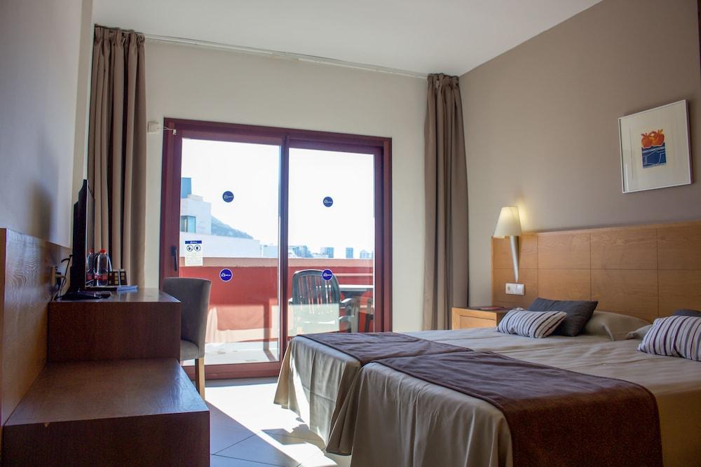 Ohtels Campo De Gibraltar Hotel La Linea de la Concepcion Bagian luar foto