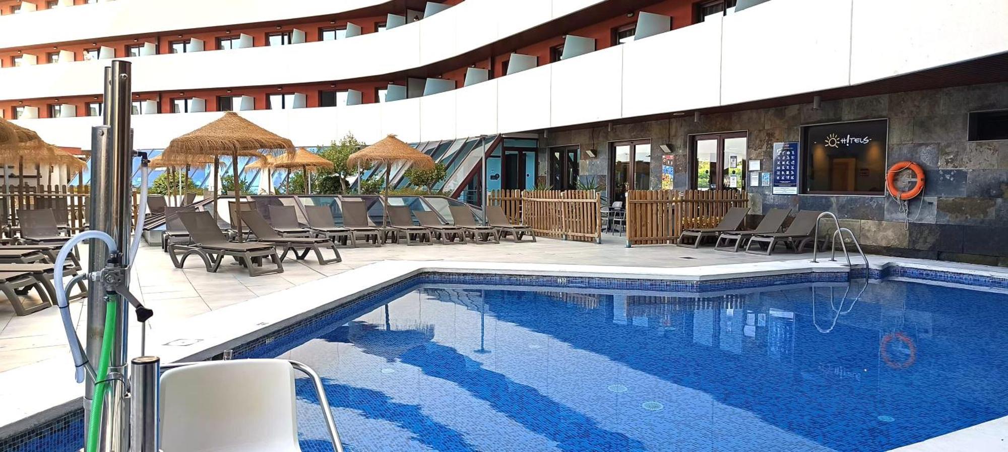 Ohtels Campo De Gibraltar Hotel La Linea de la Concepcion Bagian luar foto