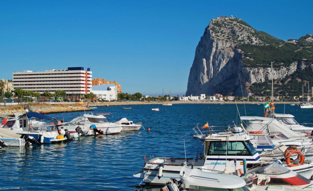Ohtels Campo De Gibraltar Hotel La Linea de la Concepcion Bagian luar foto