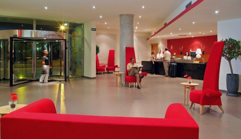 Ohtels Campo De Gibraltar Hotel La Linea de la Concepcion Bagian luar foto